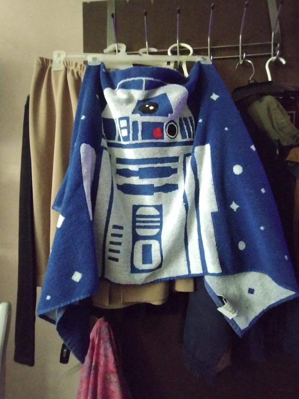 Star Wars Blue, White & Silver R2-D2 Kids Hooded Poncho
